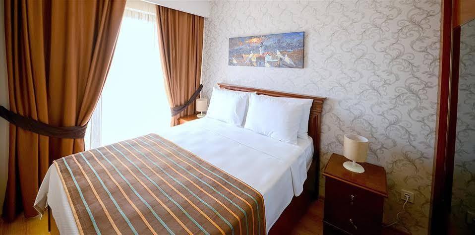 קוג'לי Sarajevo Suit Hotel מראה חיצוני תמונה