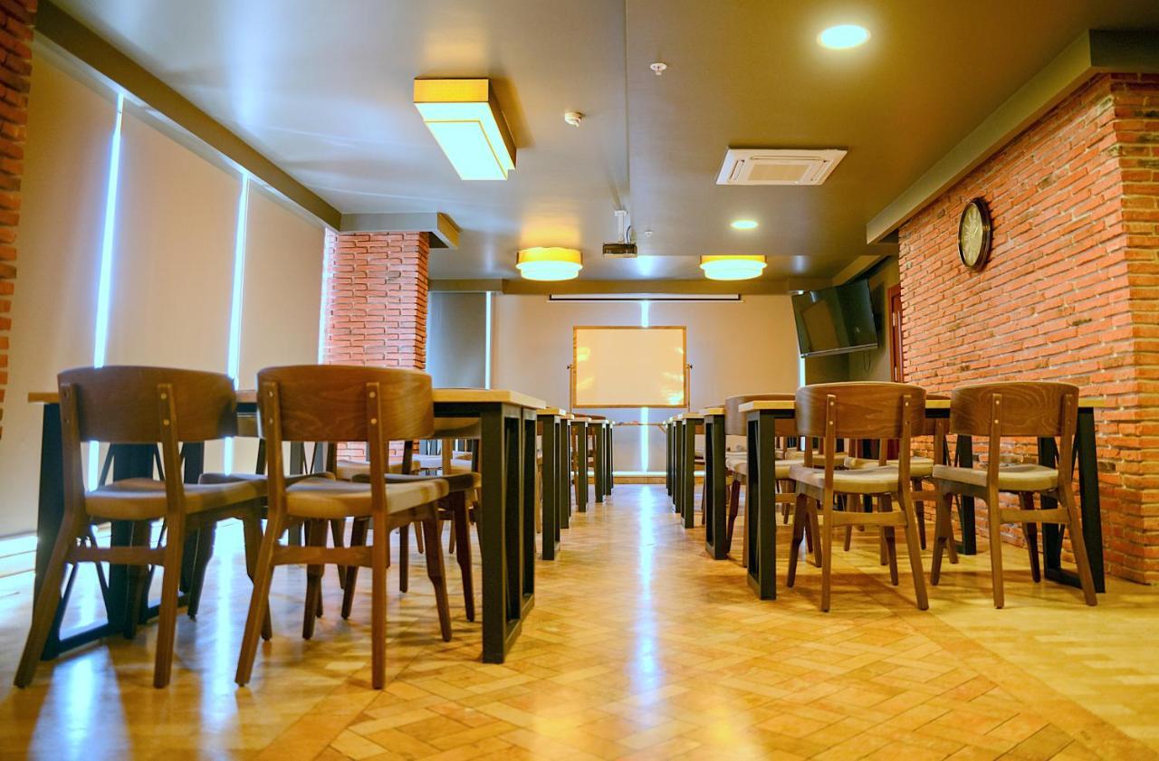 קוג'לי Sarajevo Suit Hotel מראה חיצוני תמונה